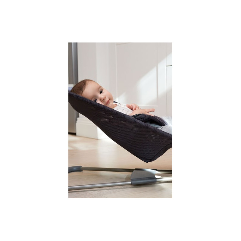 hamaca bliss mesh de babybjorn para bebés de 0 a 2 años.