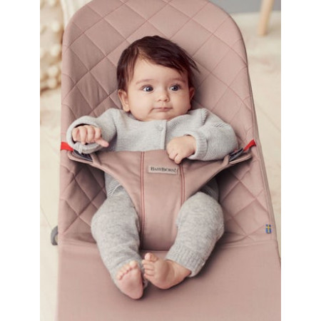 hamaca bliss cottonde babybjorn para bebés de 0 a 2 años.
