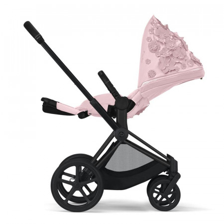 cochecito priam de la colección simply flowers de cybex en el color pale blush