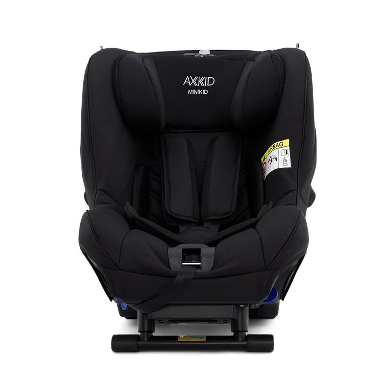 silla de coche minikid 2.0 de axkid en el color shell black