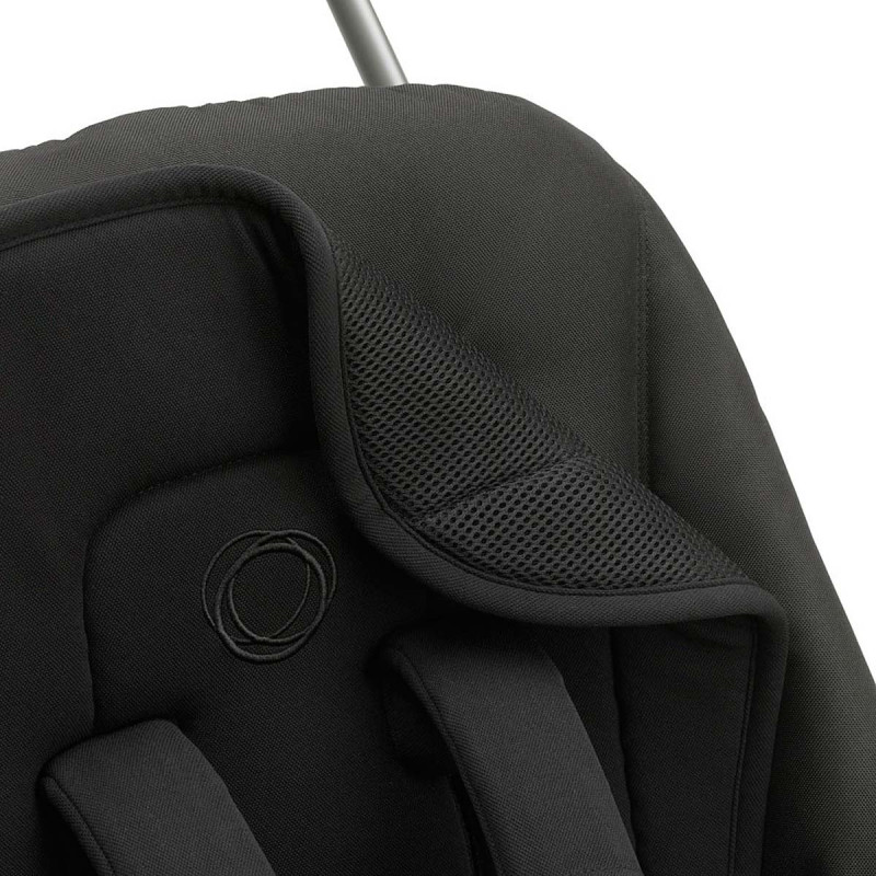 Colchoneta integral 2022 de Bugaboo, completamente reversible, logo bordado en ambas caras.