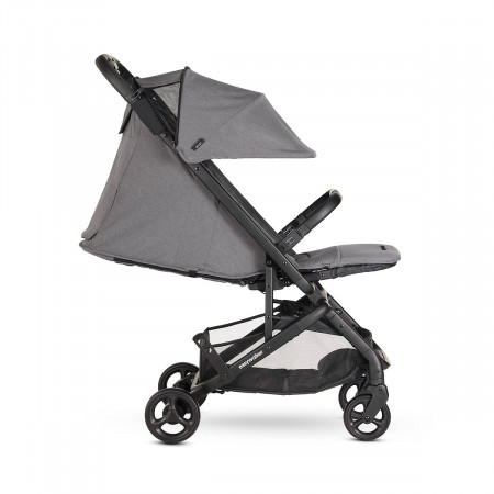 Silla de paseo Miley 2 de Easywalker. Con respaldo reclinable y reposapiés regulable.