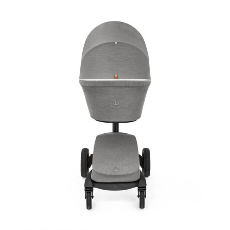 Cochecito Xplory X de Stokke en el color modern grey.