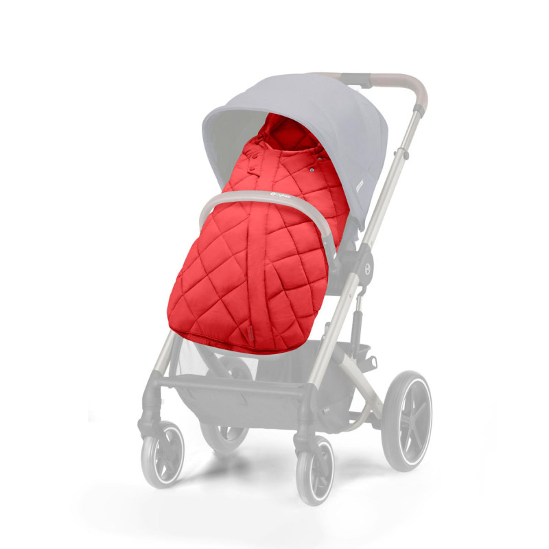 Saco de silla universal Snooga 2 de Cybex, para cualquier estación del año, se adapta perfectamente a cualquier silla de paseo.