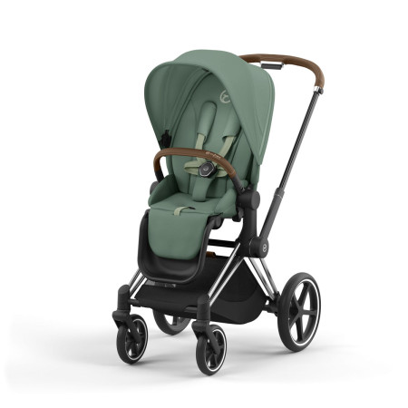 Silla de paseo Priam Platinum de Cybex, chasis chrome brown y color de tejidos leaf green.