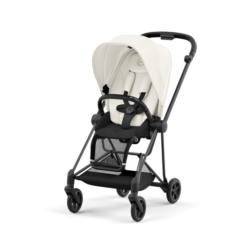 Silla de paseo Mios Platinum de Cybex, chasis matt black y color de tejidos en off white.