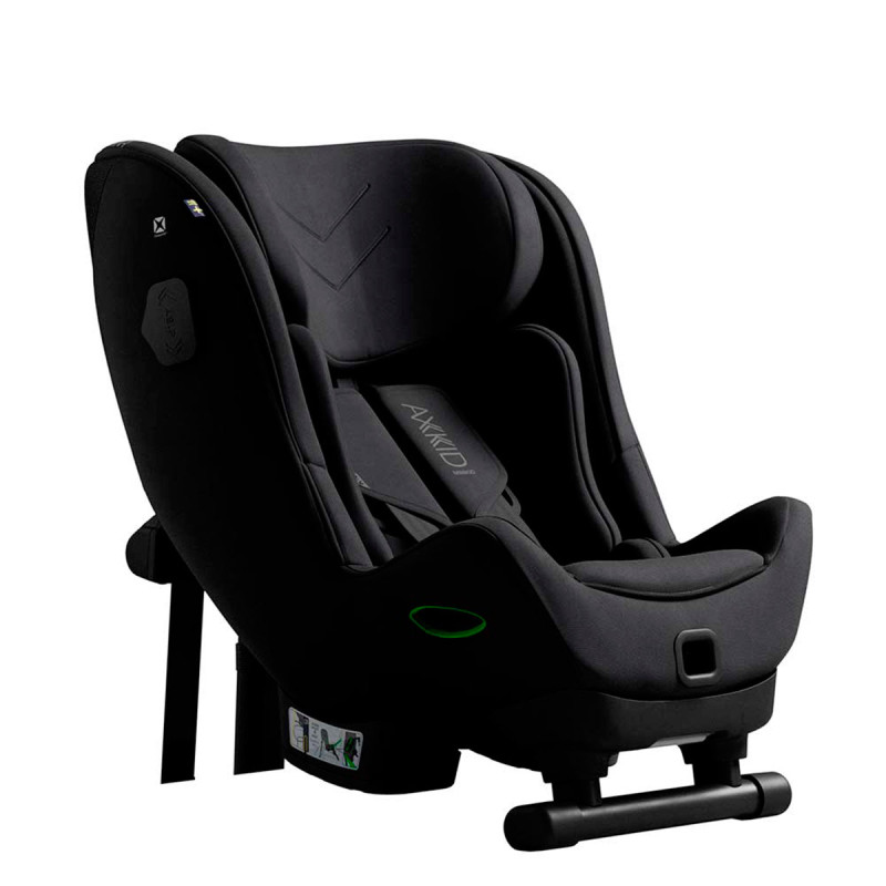 silla de coche axkid minikid 4 max en color negro coastal storm black
