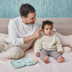 Neceser baby kit de miniland en color verde mint 2