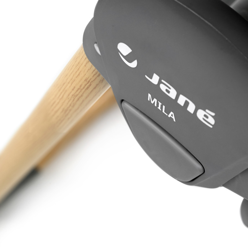 Jané Mila Polipiel trona 2026