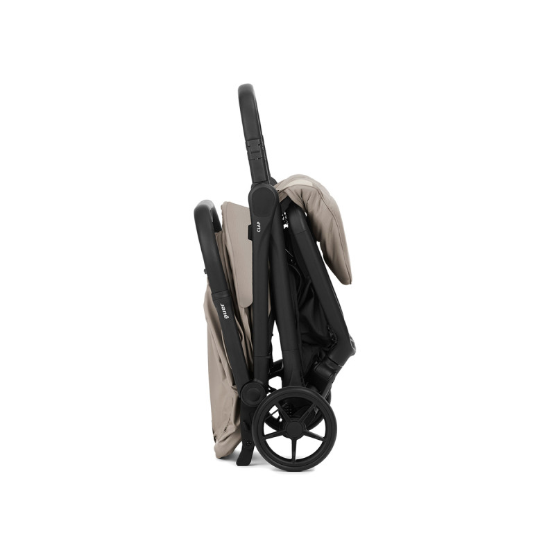 silla de paseo Clap 3 de Jané en marrón desert plegada