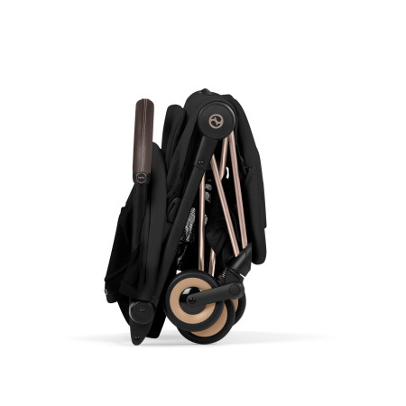 Cybex Coya Style silla de paseo compacta en color sepia black con chasis rosegold plegada