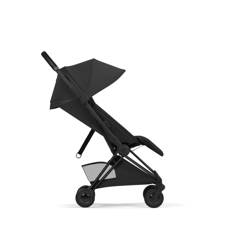Cybex Coya Style silla de paseo compacta en color sepia black con chasis matt black de perfil