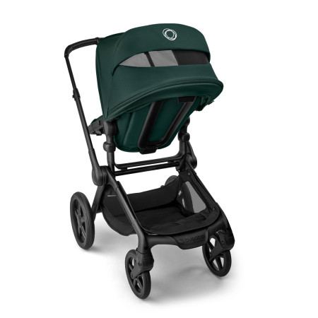 capota colocada en carrito bugaboo fox 5 renew en verde fern green