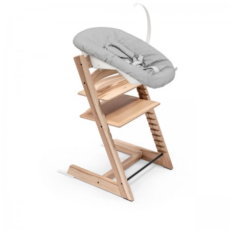 pack de trona tripp trapp de stokke en wild wood con newborn set