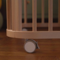 ruedas para la cuna Nighti de Stokke en Beige 2